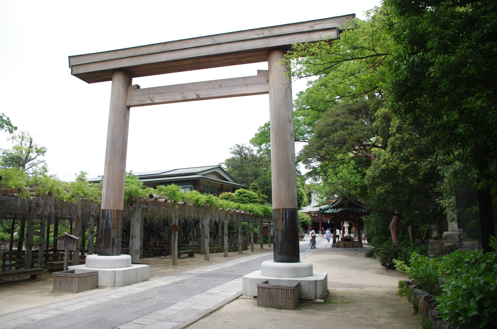 旧官幣大社南洋神社鎮座跡地遥拝殿(久伊豆神社境内社)