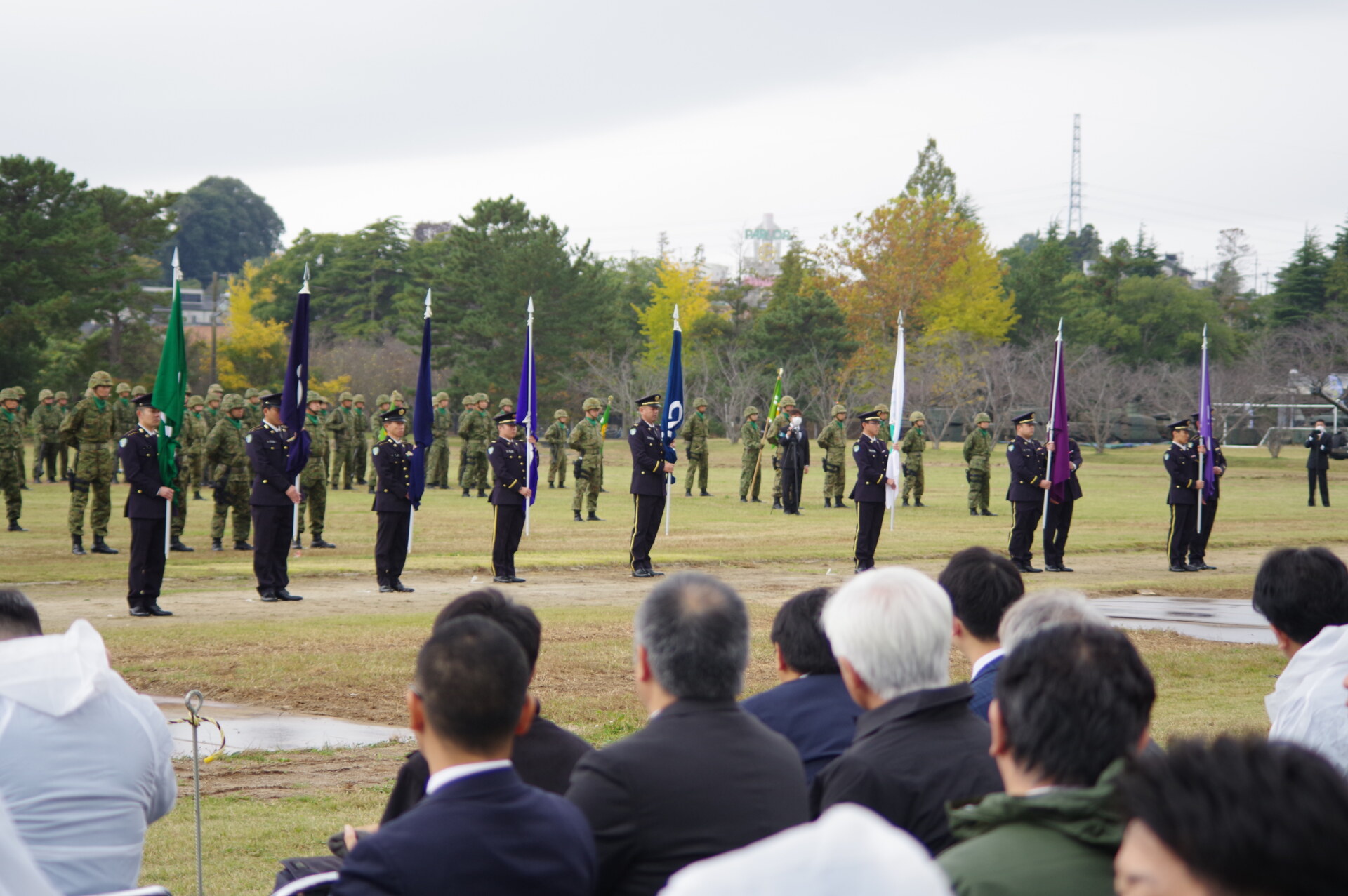 武器学校・土浦駐屯地開設71周年記念行事・その1(記念式典と装備アトラクション)