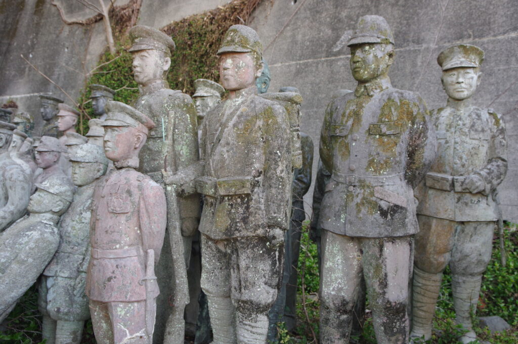 軍人像」第二次上海事変で奮戦した歩兵第六聯隊（愛知南知多・中之院）